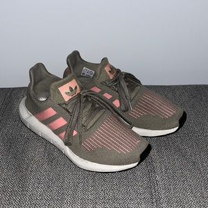 Adidas Swift Run Legacy Athletic Shoe